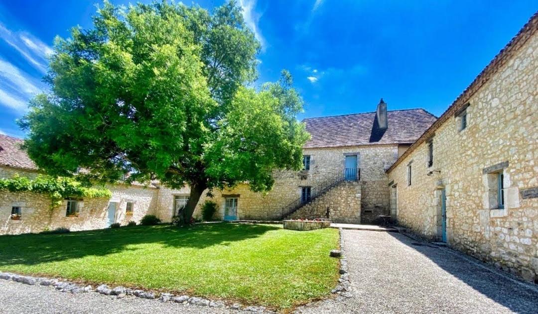 Chambre D'Hote "La Pierre" Domaine De Fonpeyroune 호텔 Conne-de-Labarde 외부 사진