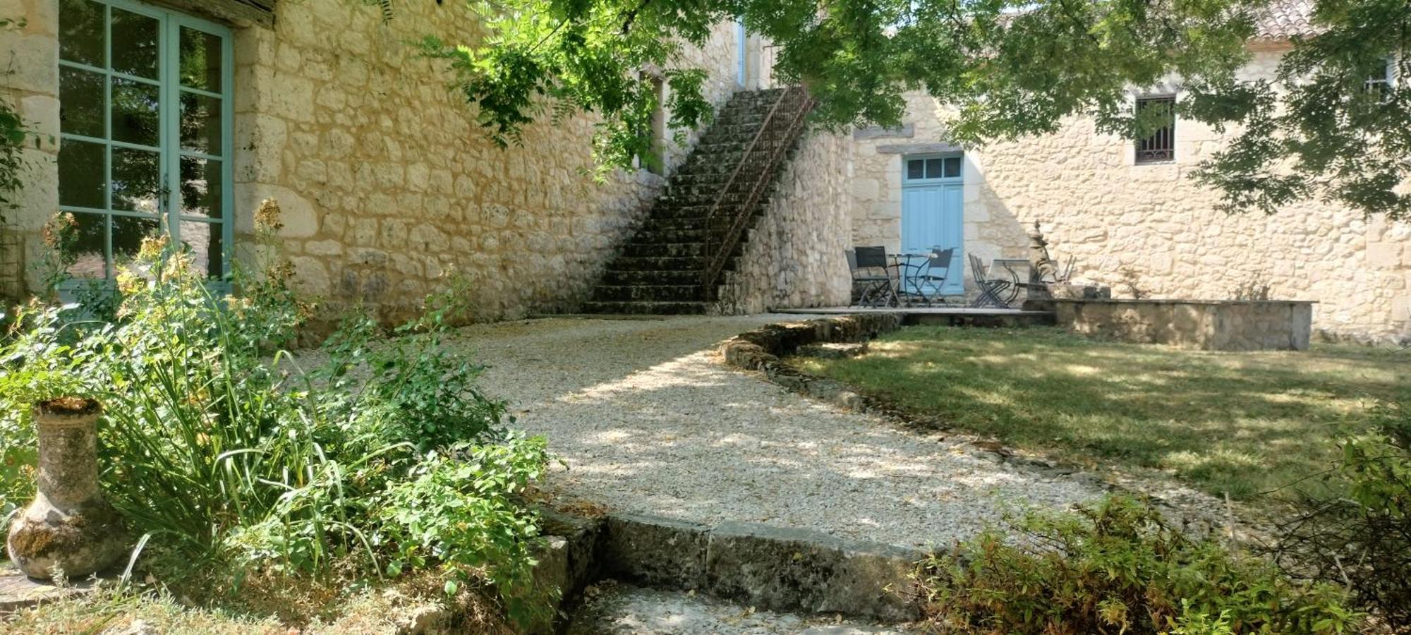 Chambre D'Hote "La Pierre" Domaine De Fonpeyroune 호텔 Conne-de-Labarde 외부 사진